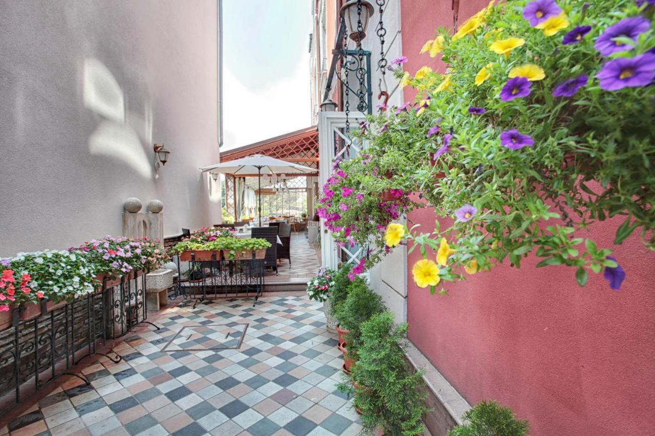 Hotel Odeon Plovdiv Exterior foto